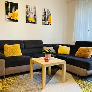 https://origo-apartman.egerhotels.net
