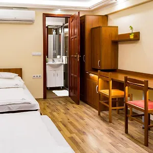 Bl.apartmanház Ii. Apartman